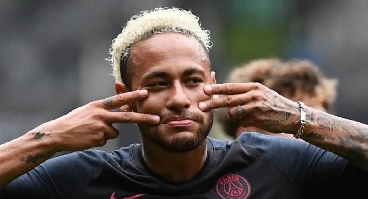 开云体育官方网站-巴塞罗那小将崭露头角，被誉为未来之星的简单介绍