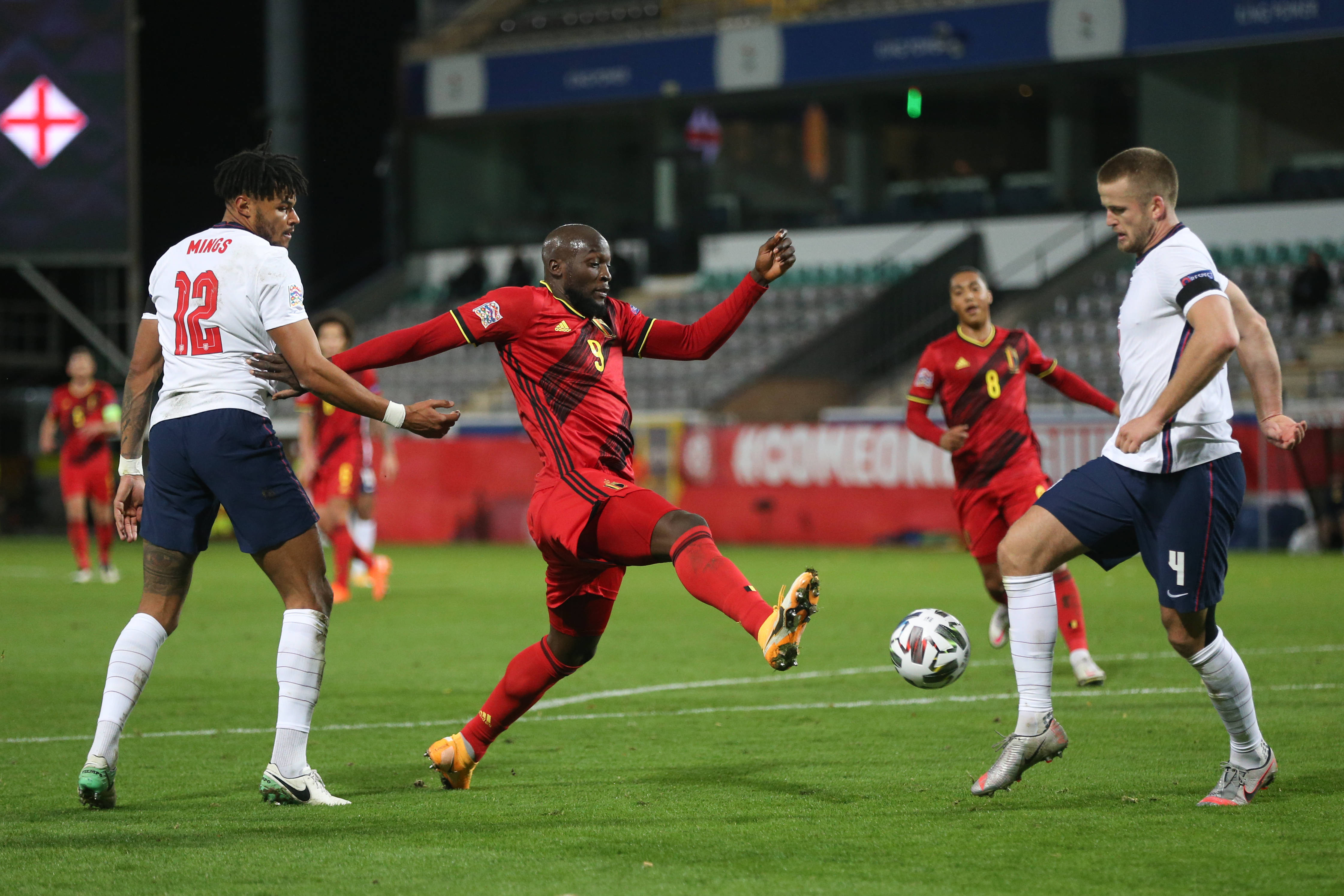 欧洲国家足球对决强势来袭,谁能捧得头筹? 欧洲国家足球对决强势来袭,谁能捧得头筹?