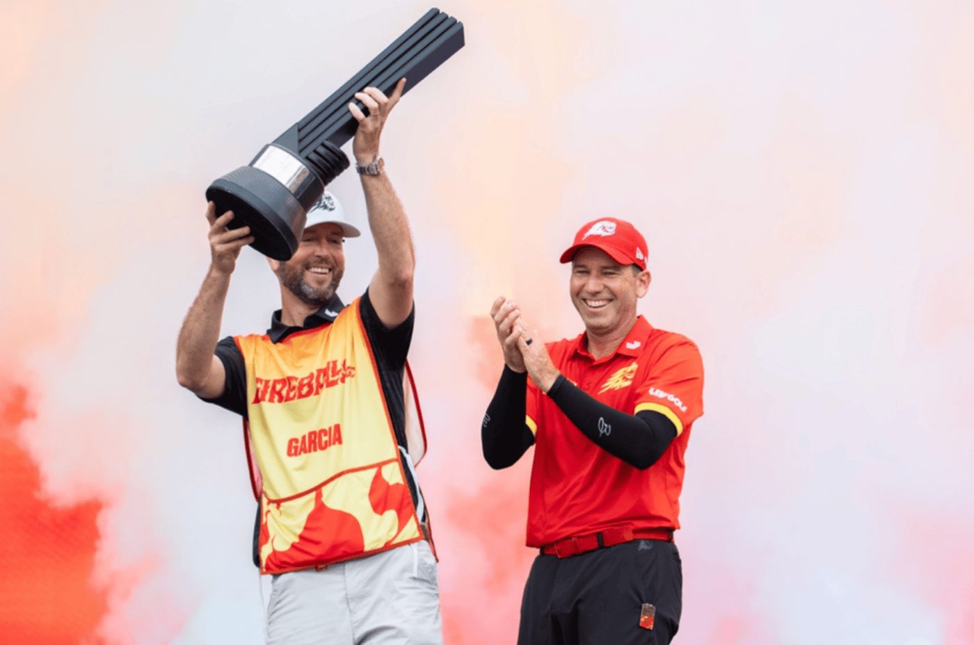 开云平台-包含球员们全情投入，精准击球拿下胜利的词条