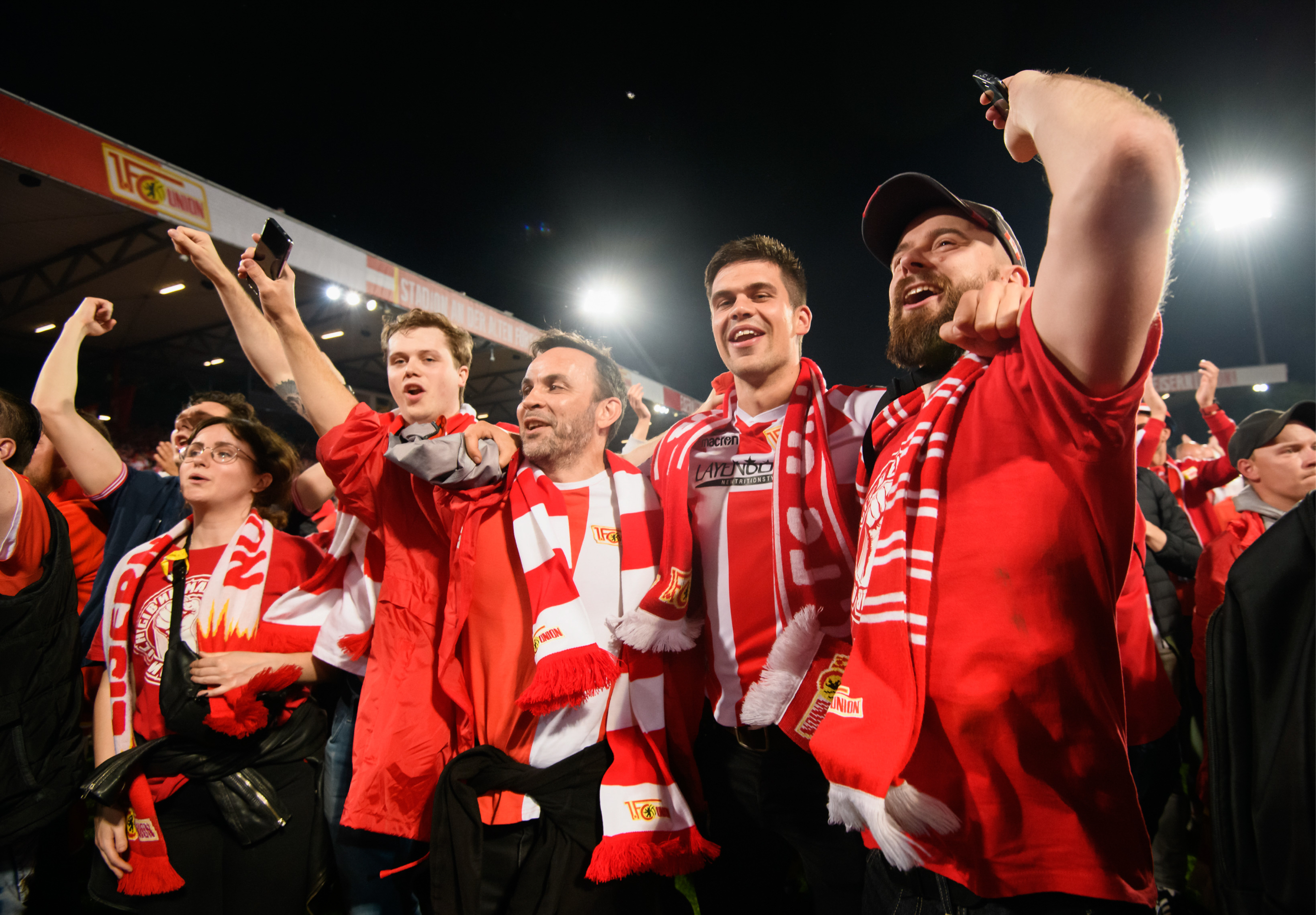 开云体育官网-关于柏林赫塔主场击败对手，积分榜稳定领先的信息