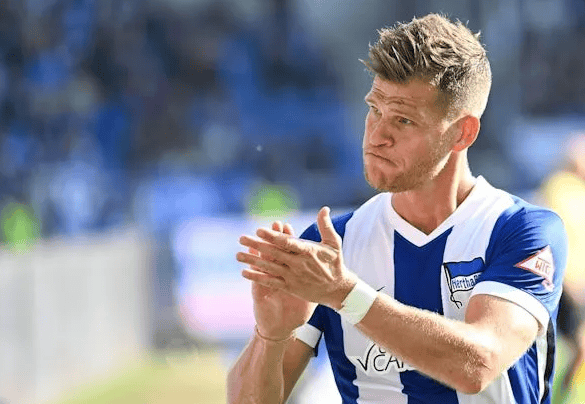 关于柏林赫塔主场击败对手,积分榜稳定领先的信息 关于柏林赫塔主场击败对手,积分榜稳定领先的信息