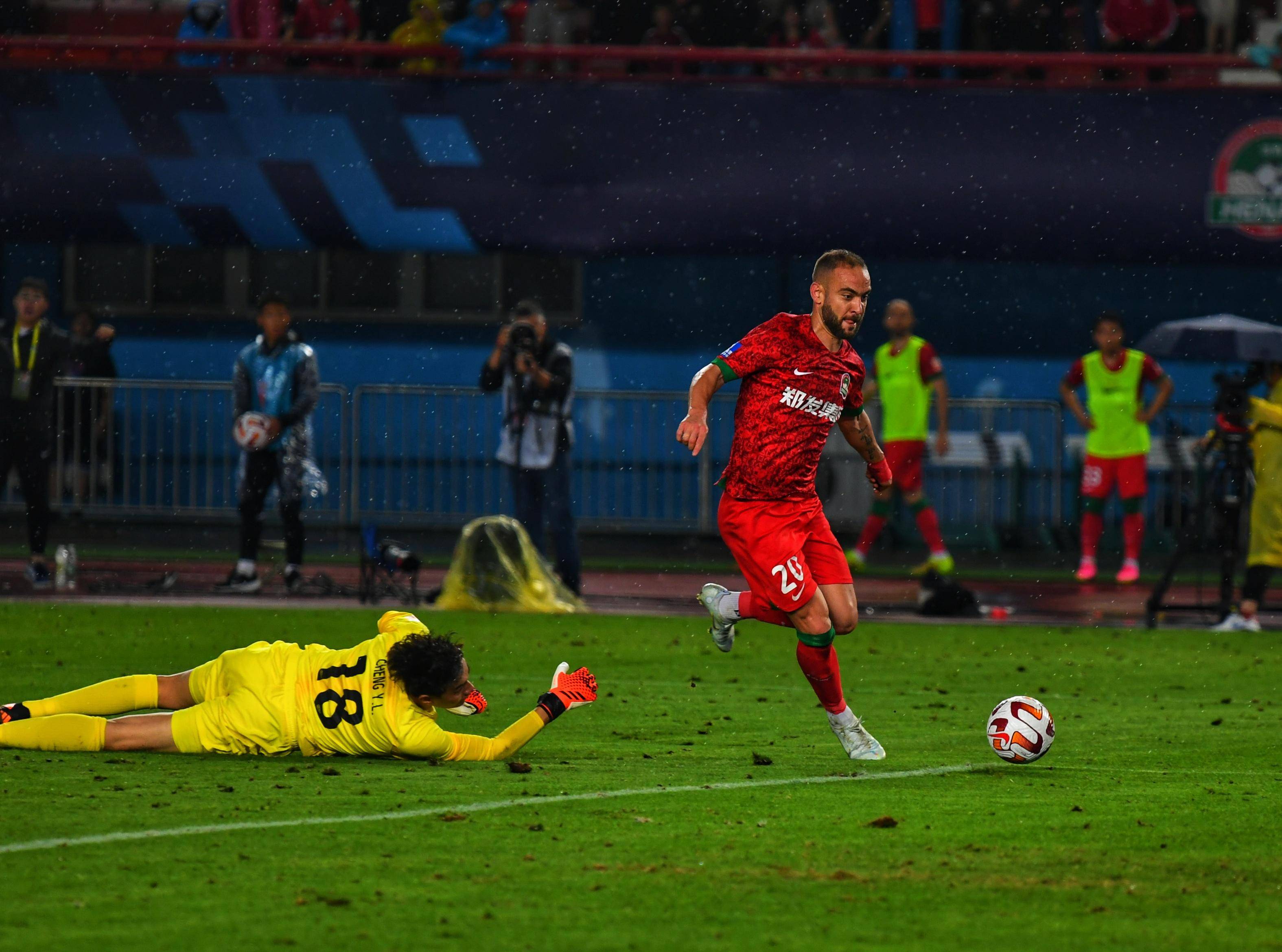 河南绿茵队的战术得心应手引来连胜