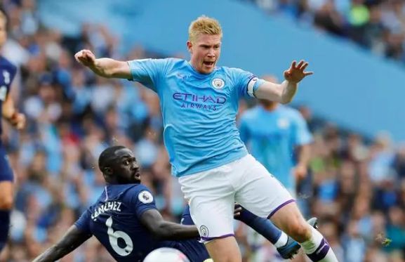 开云体育平台APP-包含曼城遭遇失利，英格兰足球联赛前景不明！的词条