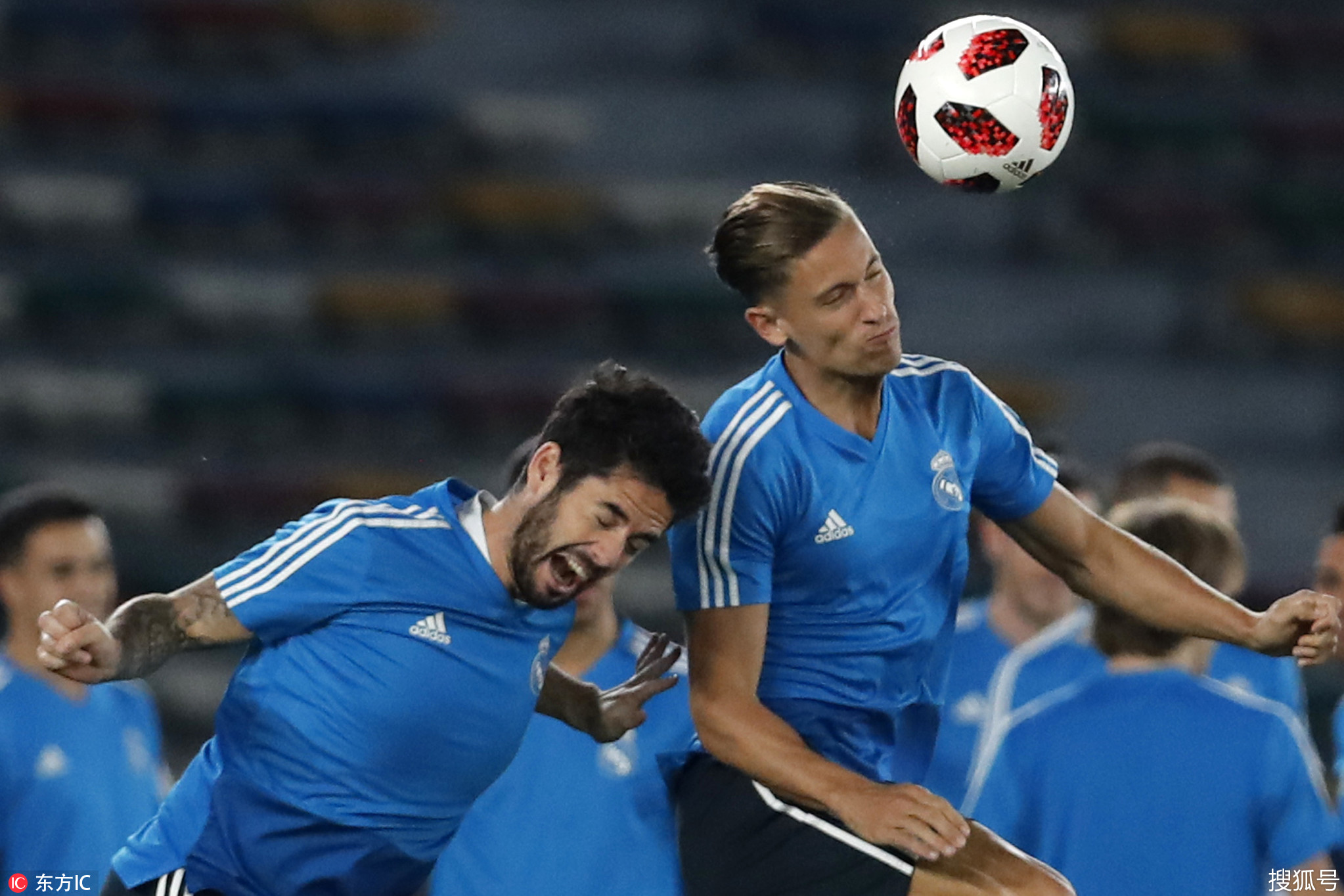 世俱杯前瞻：马姆洛迪辛当斯与对手交锋看点的简单介绍