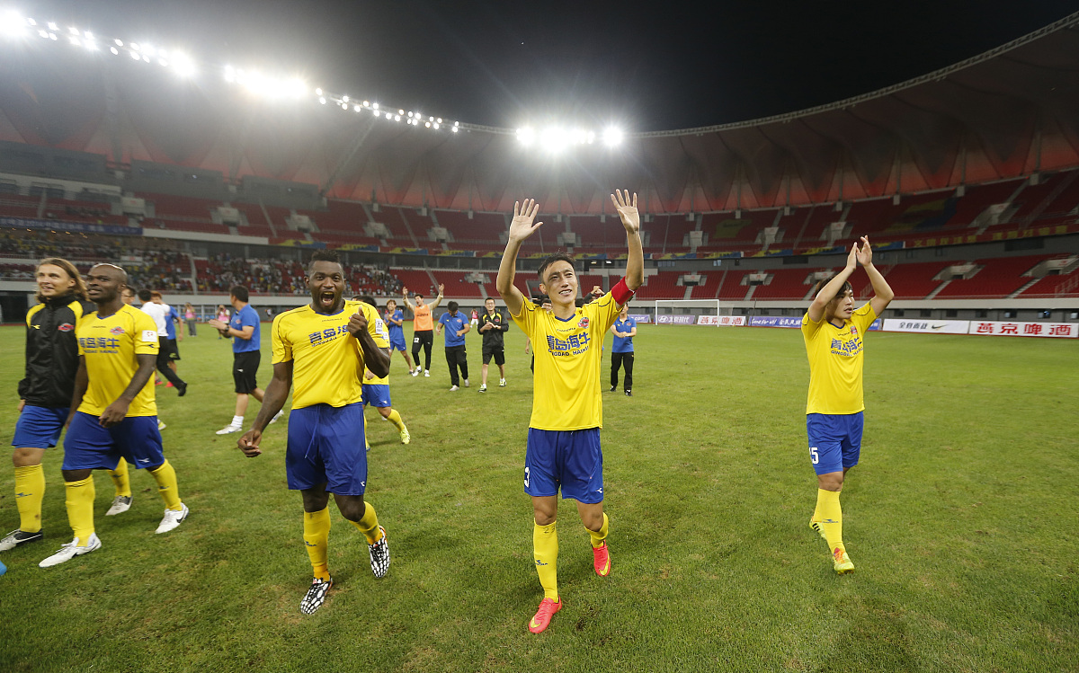 球队实力对决,迎来一场精彩比赛 球队实力对决,迎来一场精彩比赛