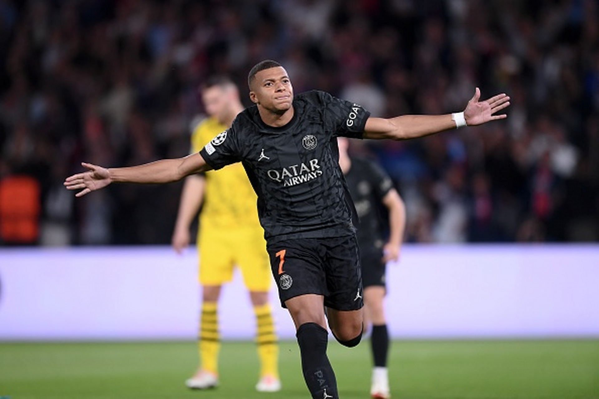 开云体育平台APP-巴黎圣日耳曼险胜多特蒙德，一步之遥晋级的简单介绍