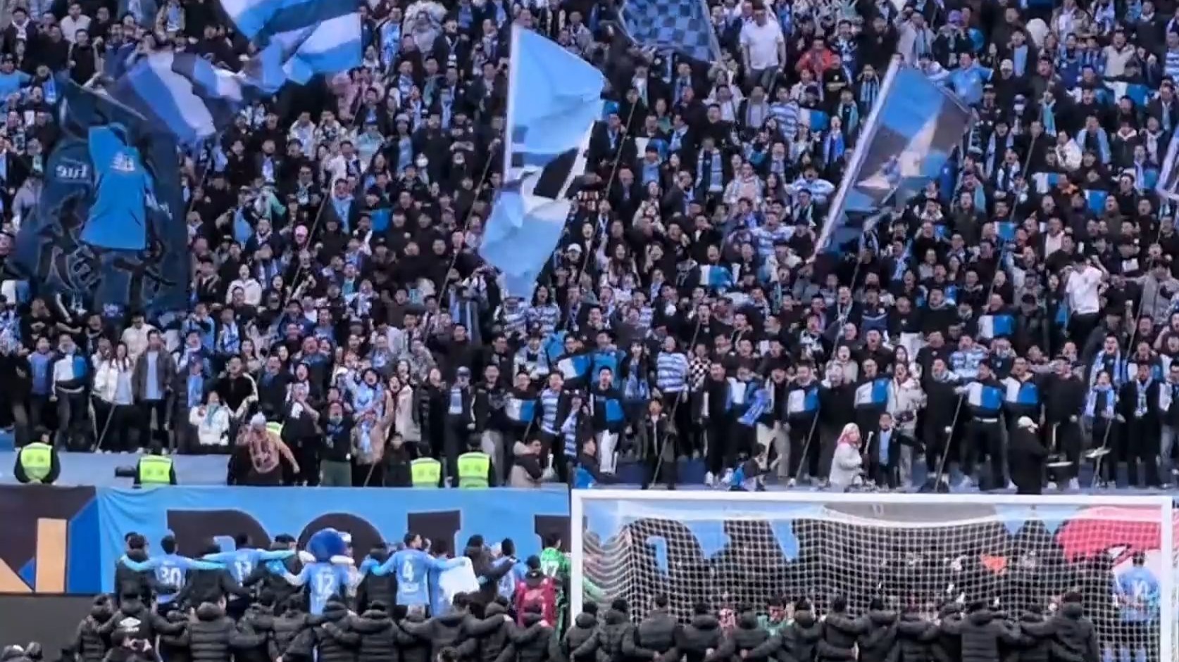 一场激动人心的比赛引发球迷热议,结果令人震惊的简单介绍 一场激动人心的比赛引发球迷热议,结果令人震惊的简单介绍