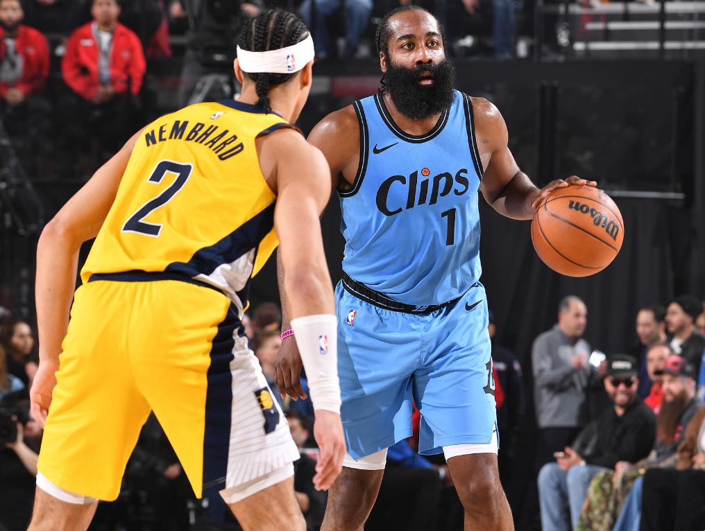 关于快船无力回天,洛杉矶重回争冠舞台的信息 关于快船无力回天,洛杉矶重回争冠舞台的信息