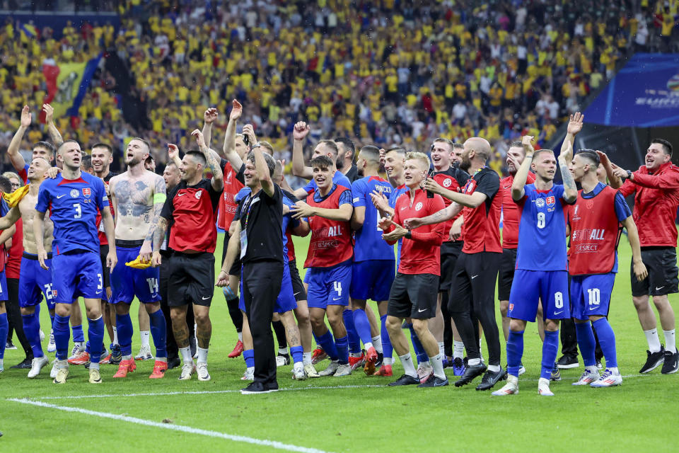 比利时队史首次杀入欧洲杯决赛 比利时队史首次杀入欧洲杯决赛