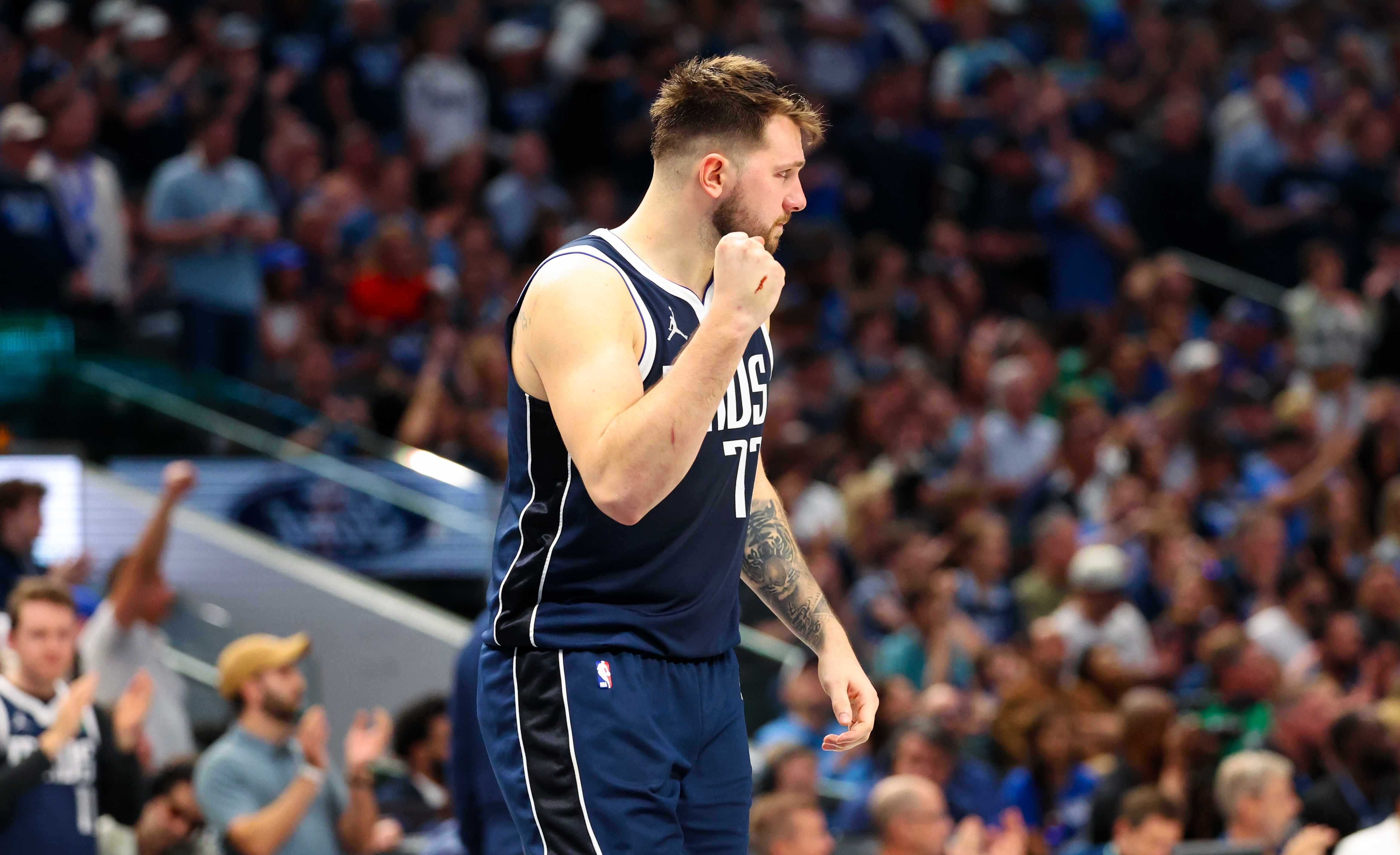 开云APP-包含NBA｜东契奇爆冷，表现神勇的词条