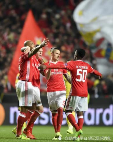 包含梦幻对阵:里昂与瓦伦西亚展开战斗的词条 包含梦幻对阵:里昂与瓦伦西亚展开战斗的词条