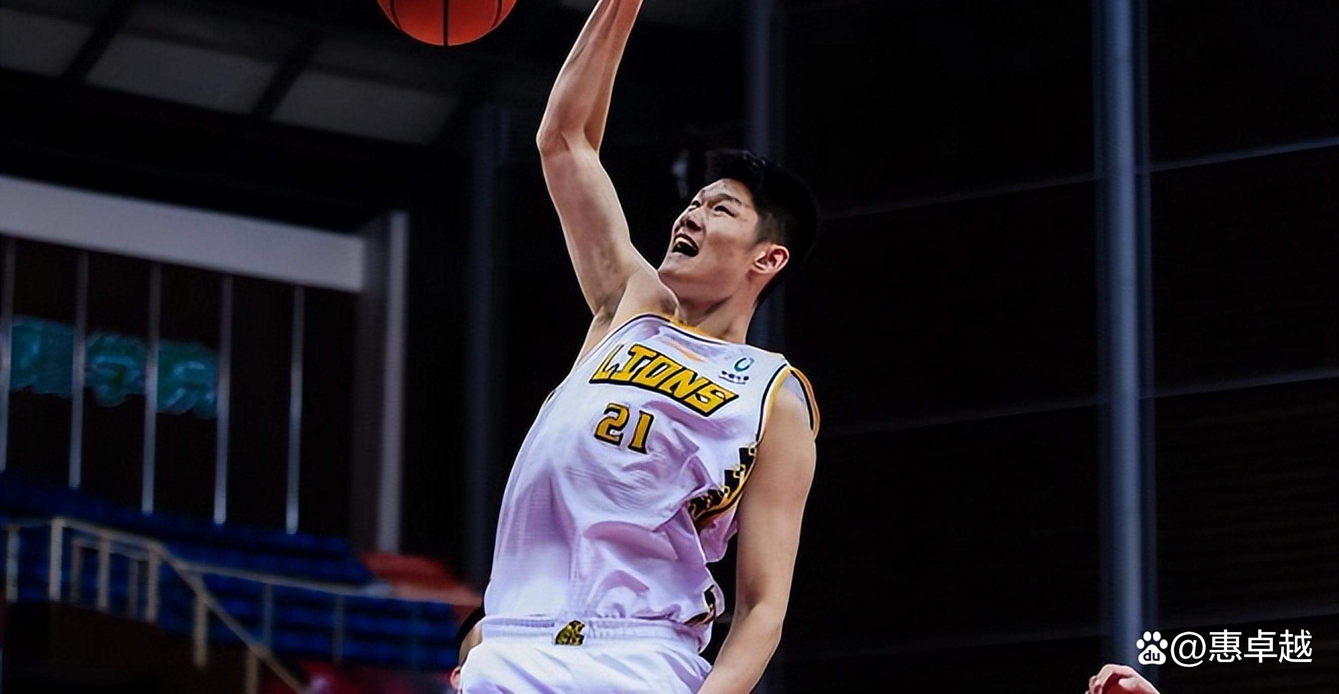 广东不敌新疆遭遇两连败胡金秋三双表现力挽狂澜的简单介绍 广东不敌新疆遭遇两连败胡金秋三双表现力挽狂澜的简单介绍