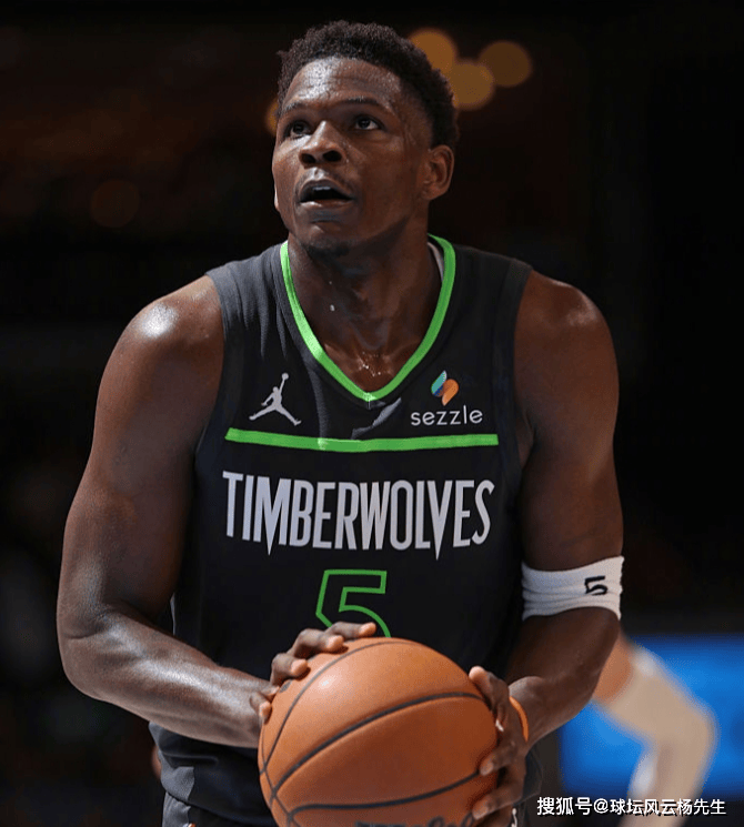 森林狼擒灰熊，霍华德26+12的简单介绍