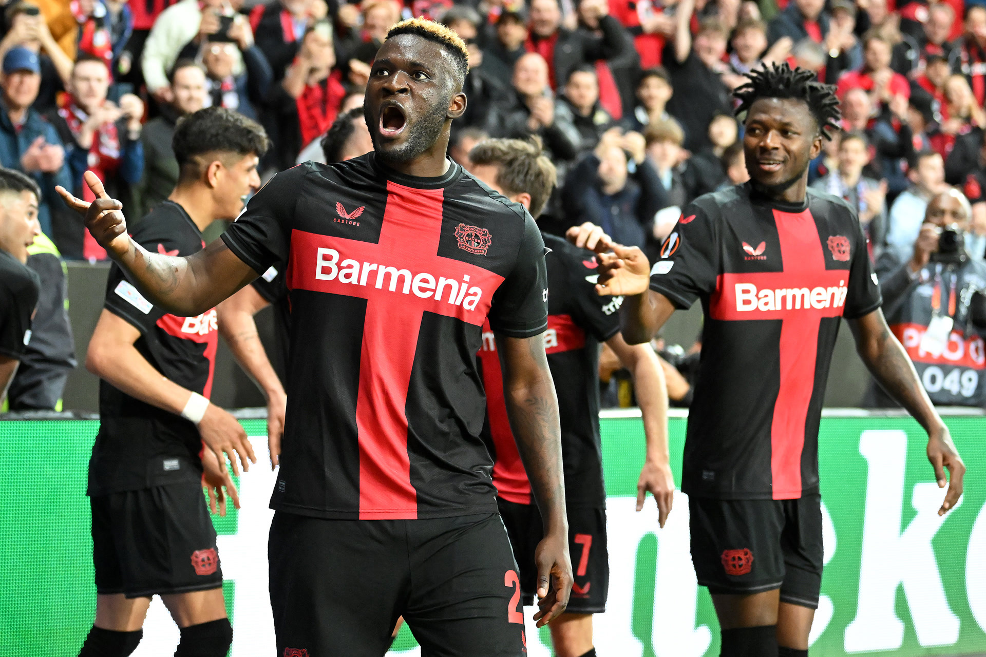 开云体育APP下载-红牛二队完胜雷诺车队，阿隆索统治全场