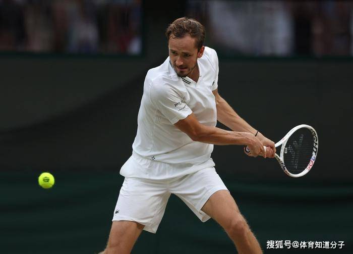 美网力克年终总决赛，梅德韦杰夫状态火热