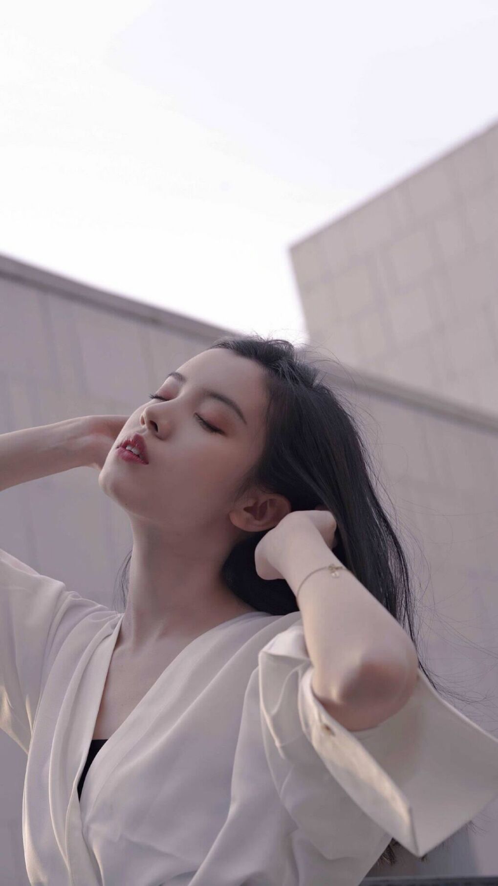 绝境时刻，当里昂末节与巴斯托尼的灵魂同步共振