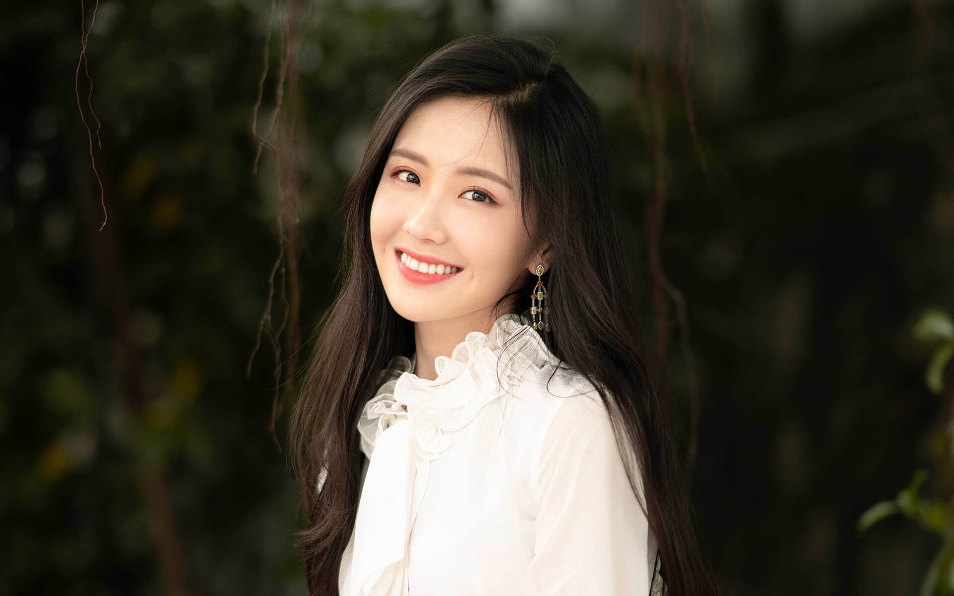 开云下载-老鹰爆冷魔术，杜兰特年度焦点战霸气接管比赛