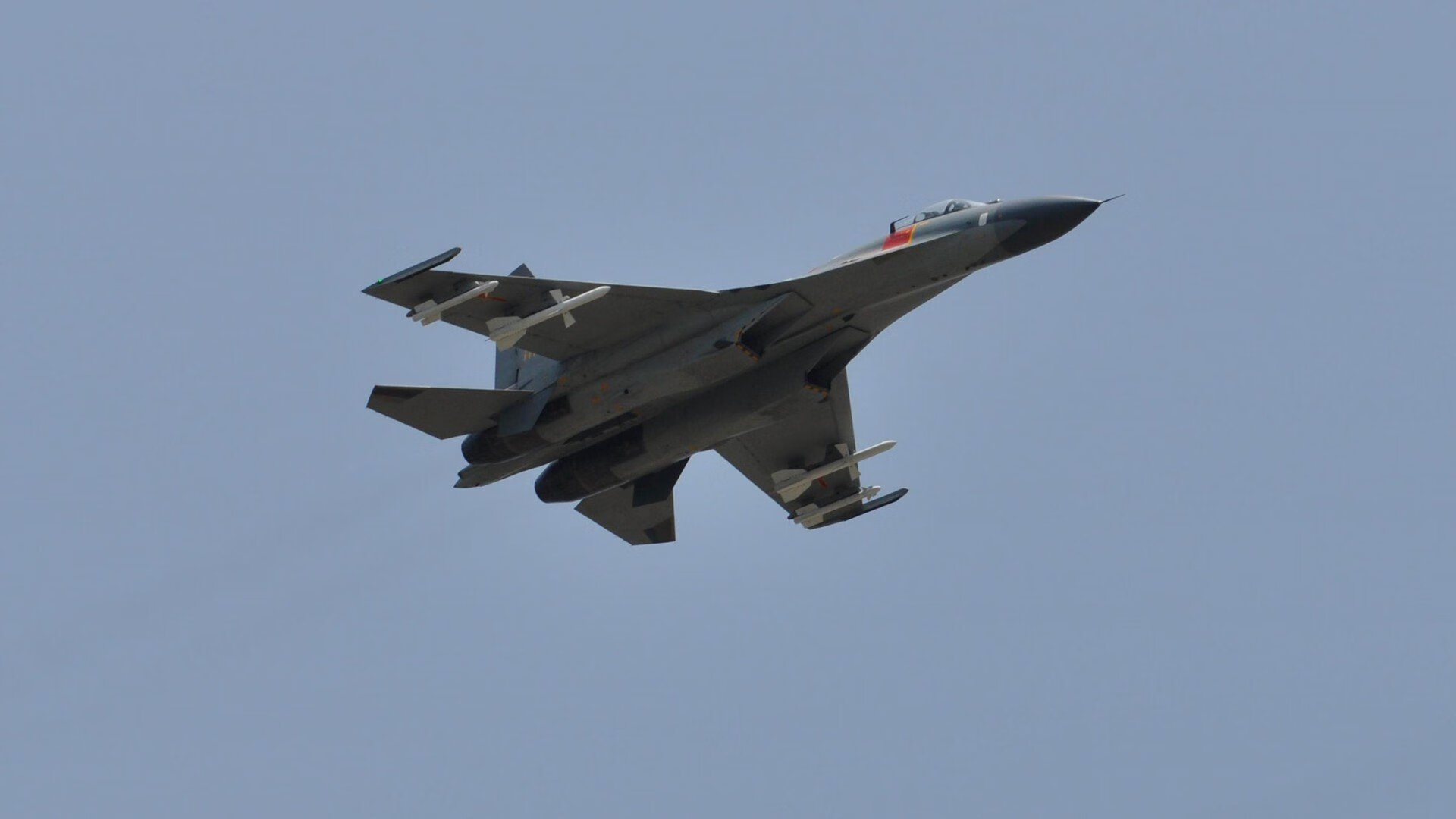 孔德的双重博弈，当蓝黑军团遭遇北非之狐，攻防转换的艺术革命