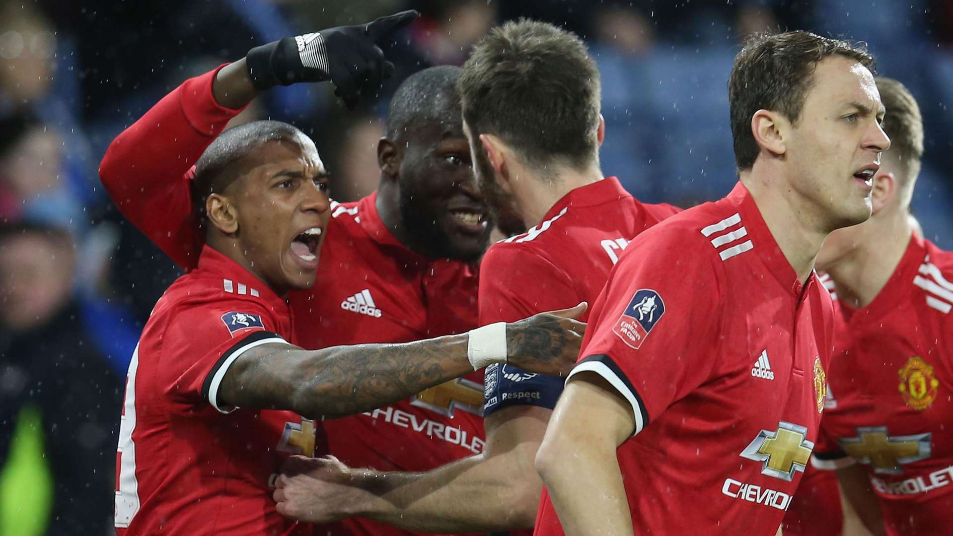 苏格兰完胜皇马，卢卡库成为关键先生